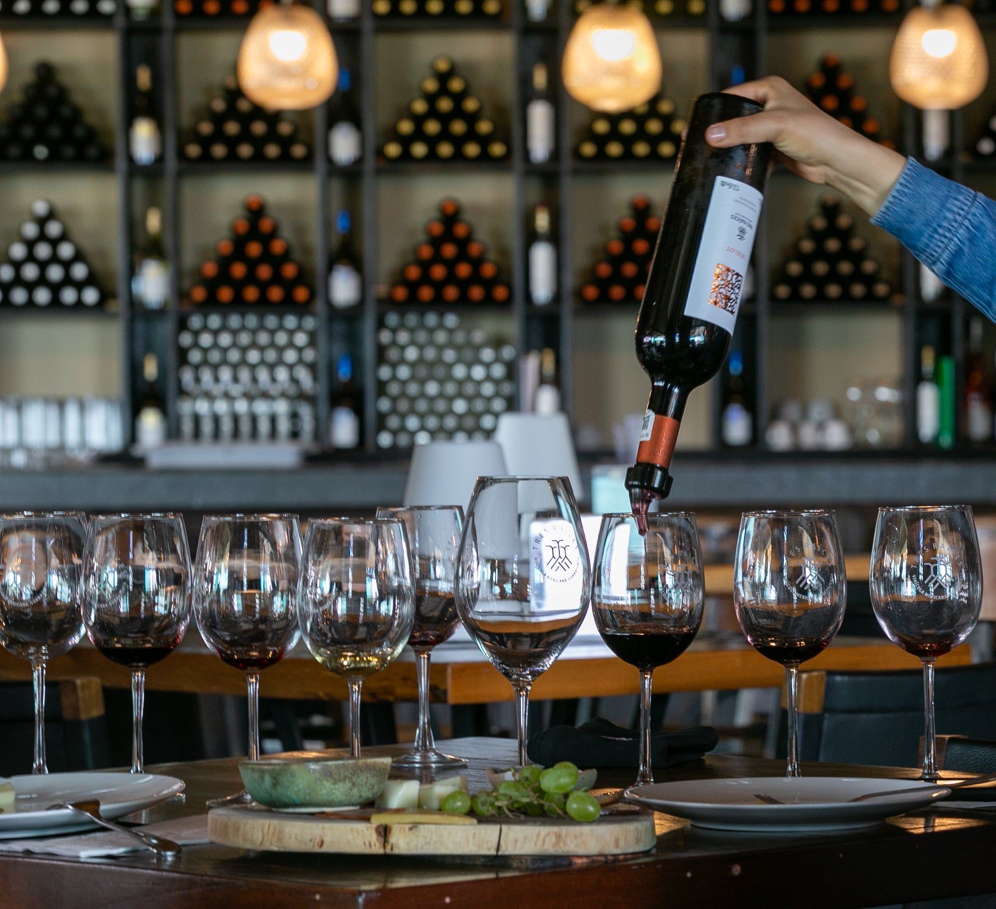 Paseo con Cata Premium 5 Vinos